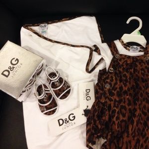 Dolce-Gabbana-D and G-Junior-Baby-Gift-set